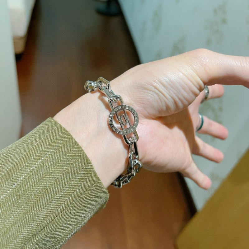 Gvc*1 bracelets